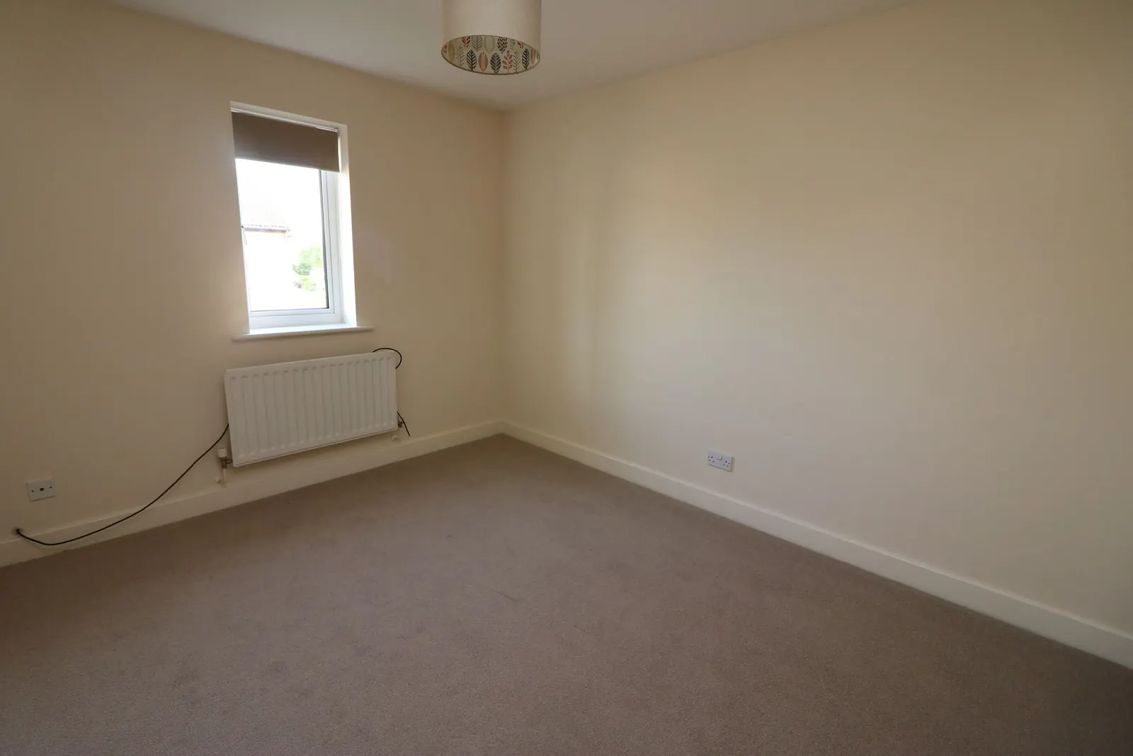 2-bed flat / apartment to let on Langsett Court — photo 8