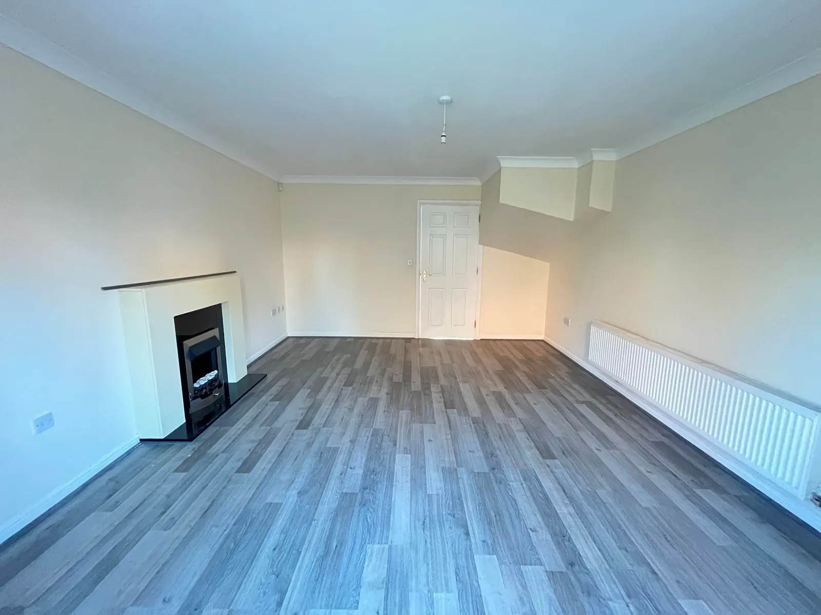 3-bed terraced house to let on Honeysuckle Close, Bessacarr, Doncaster — photo 4