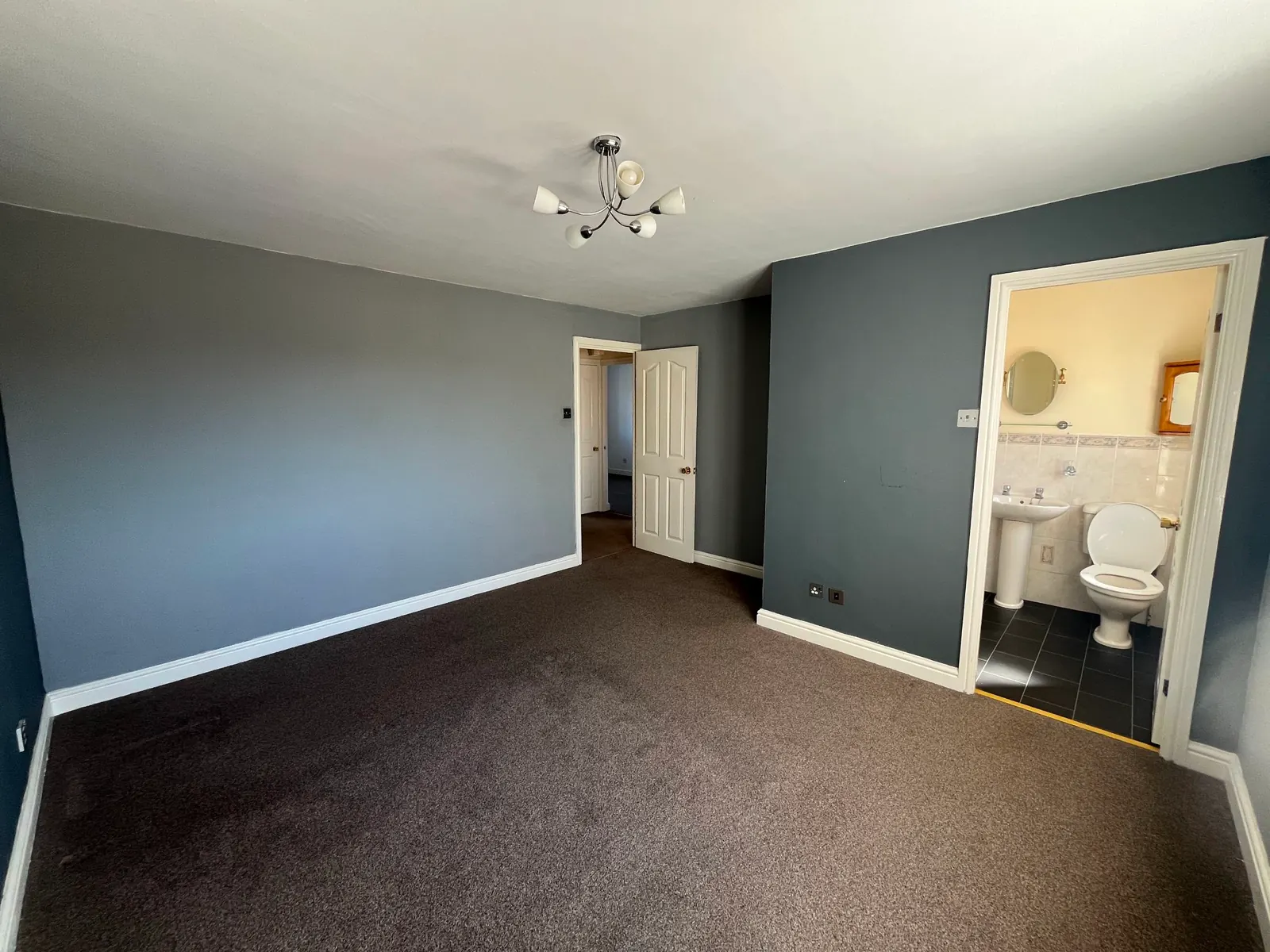 4-bed property to let on Fiddlers Drive, Armthorpe — photo 14