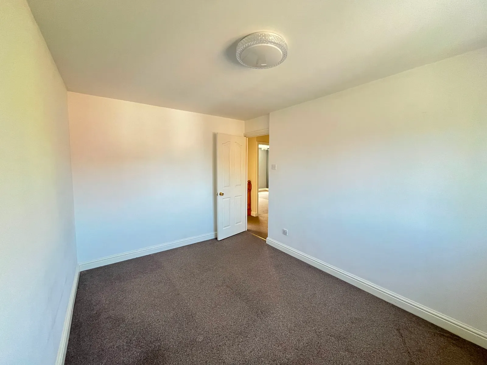 4-bed property to let on Fiddlers Drive, Armthorpe — photo 19