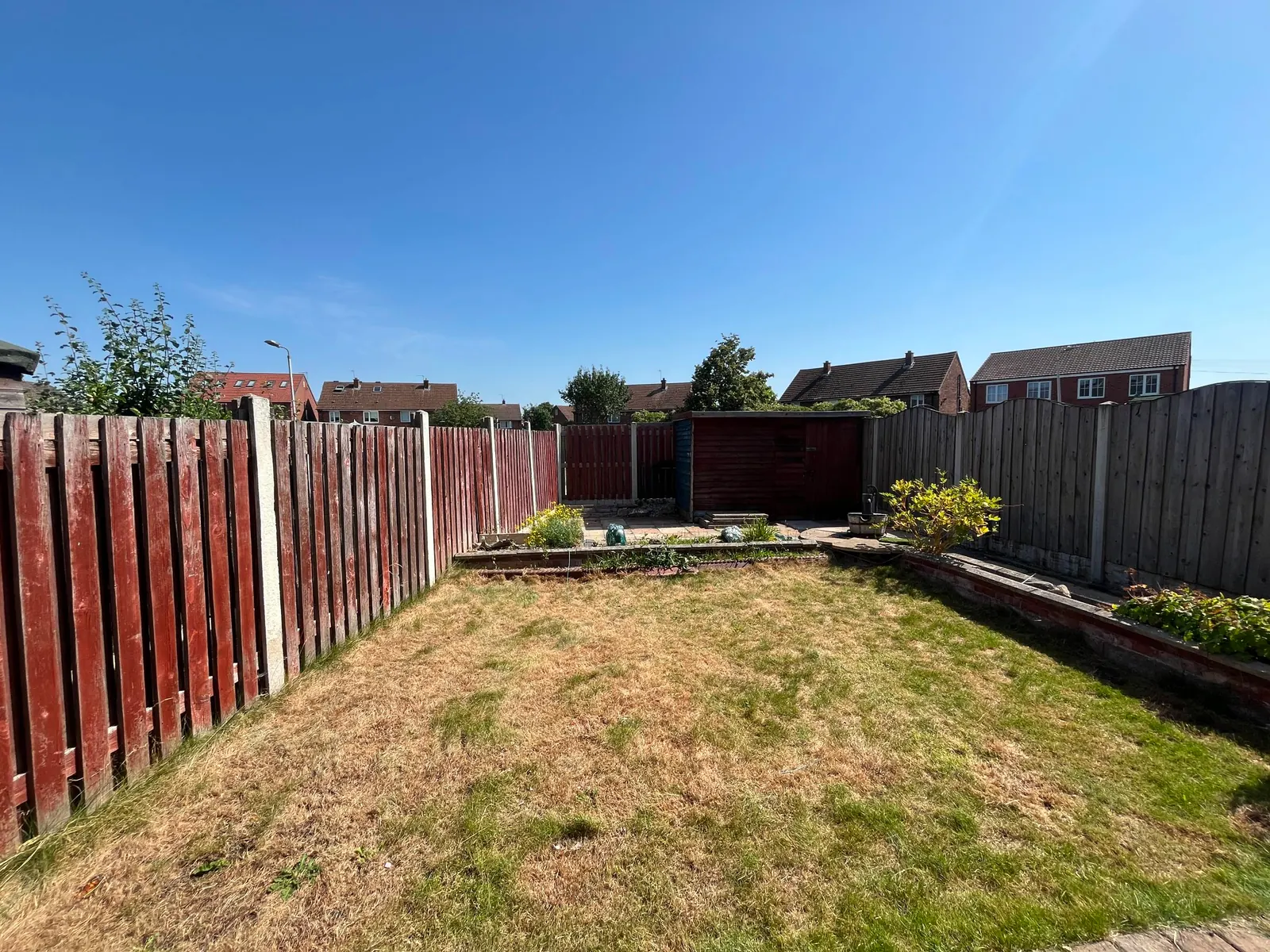 2-bed semi-detached house to let on Willow Crescent, Auckley — photo 13