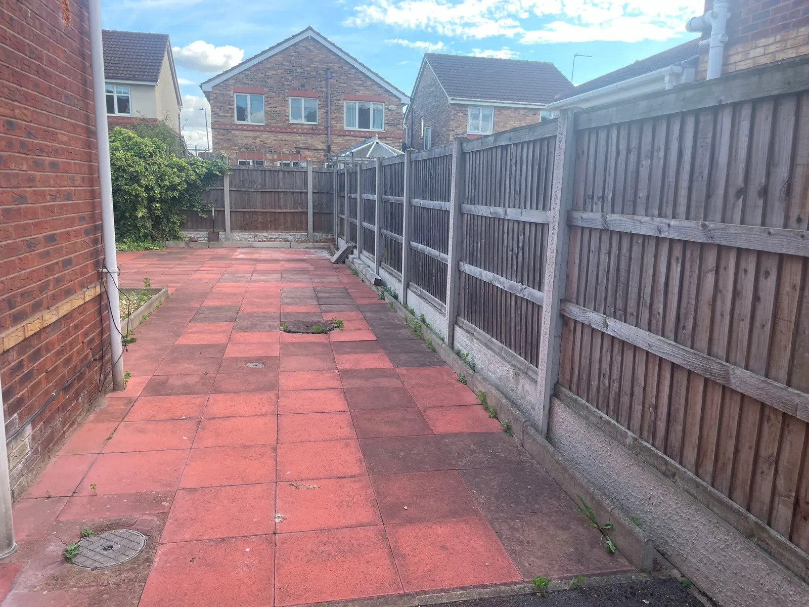 3-bed semi-detached house to let on Granby Court — photo 14