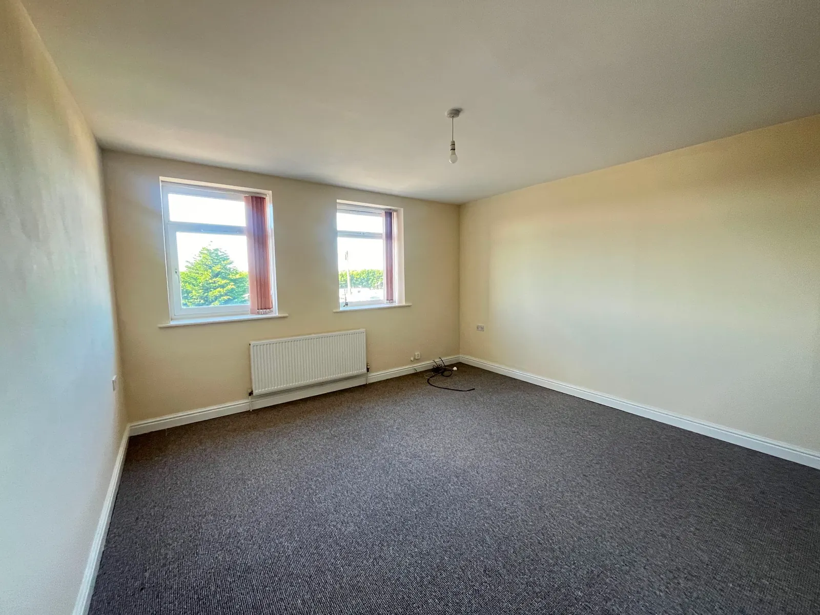 3-bed flat / apartment to let on King George Apartments — photo 2
