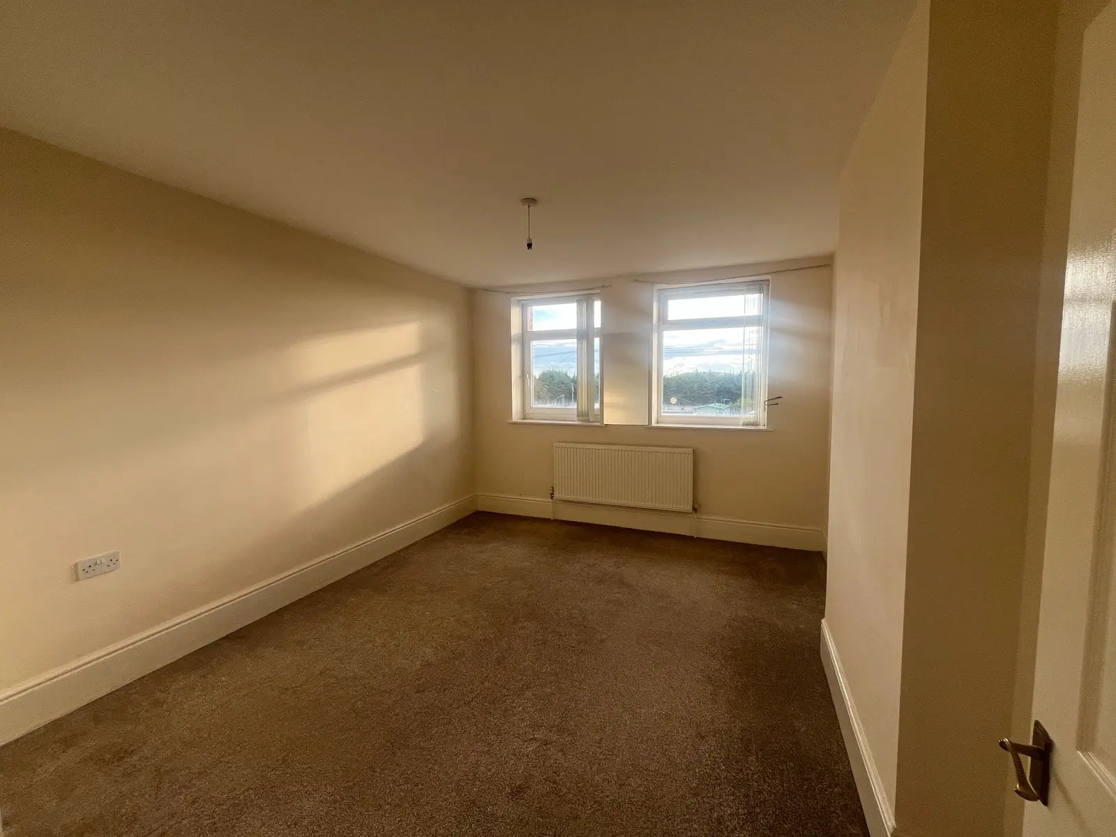 2-bed flat / apartment to let on King George Apartments, Station Road, Stainforth — photo 9