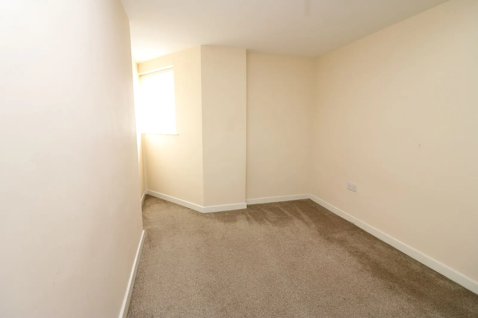 2-bed flat / apartment to let on Fox Apartments, Silver Street, Stainforth — photo 10