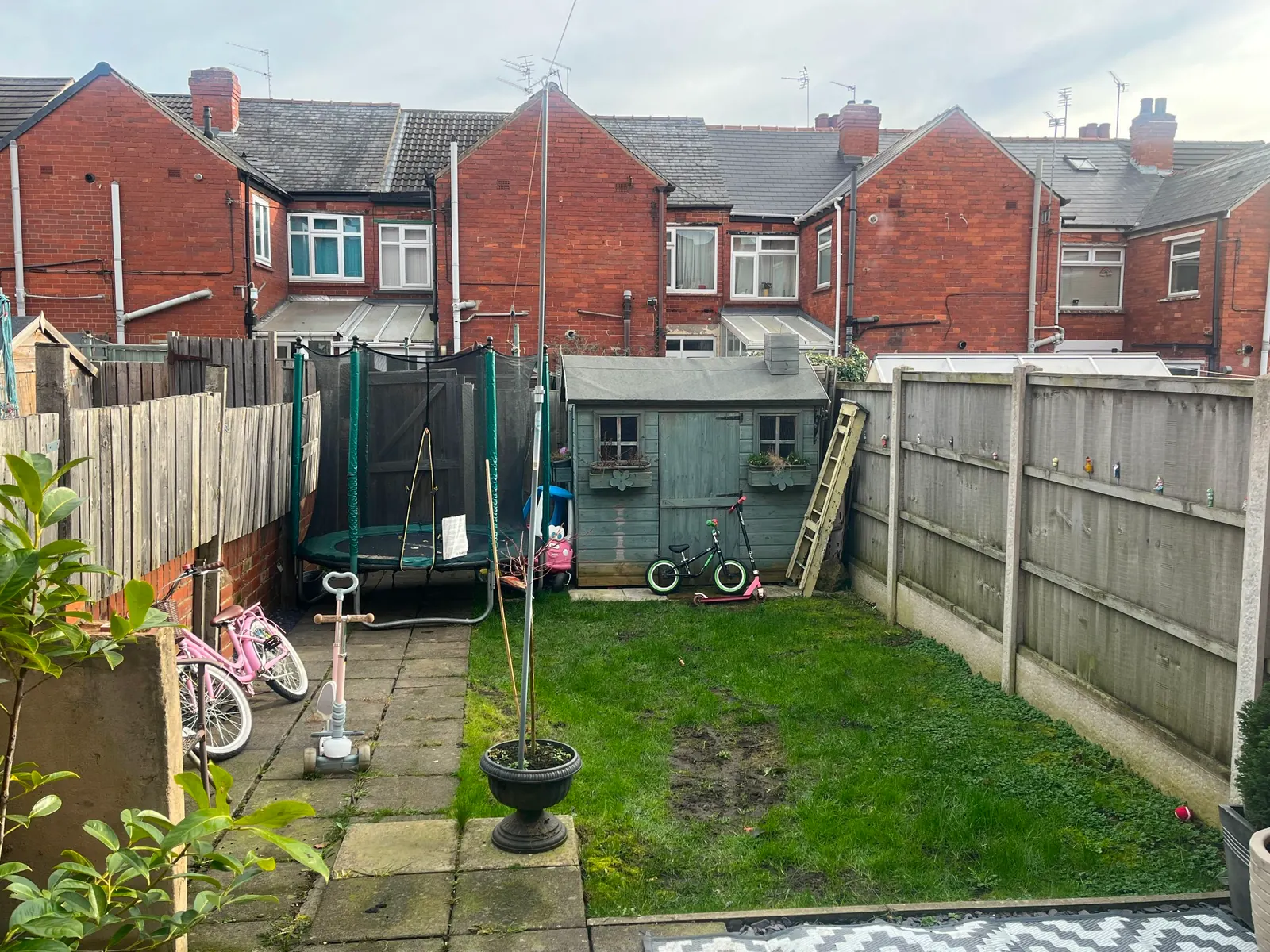 2-bed terraced house to let on Cecil Avenue — photo 11